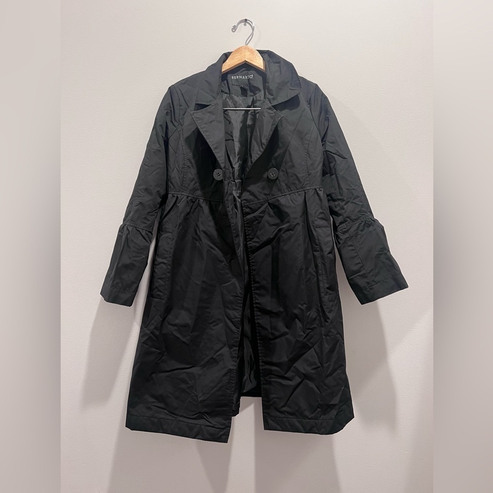 Bernardo Black Swing Coat SM Satin Twill Bell Sleeve Dress Jacket Lightweight